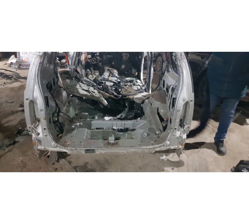 Панель задняя