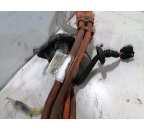 Кабель задней зарядки