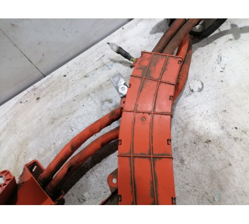 Кабель задней зарядки