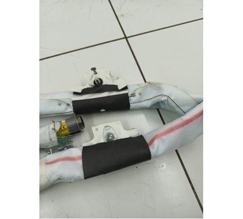 Подушка безопасности боковая шторка правая