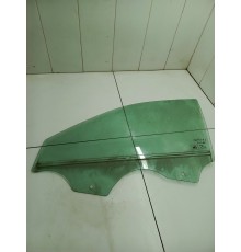 Стекло двери переднее левое