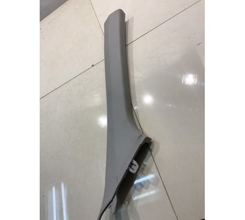 Обшивка стойки (передняя, правая)