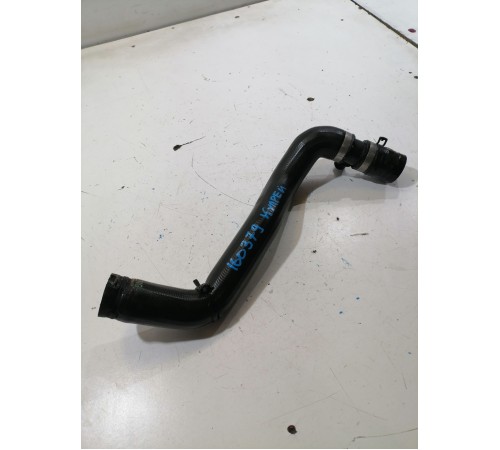 Патрубок радиатора