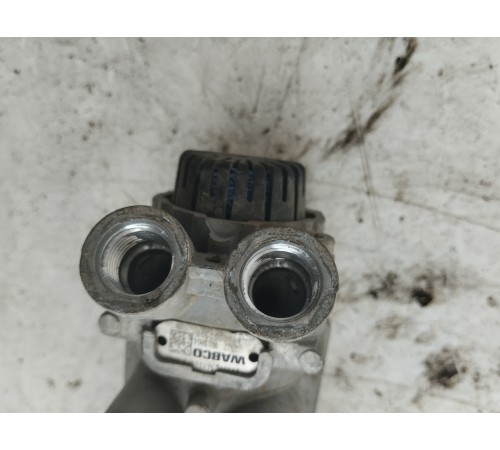 Кран (клапан) тормозной главный EBS3