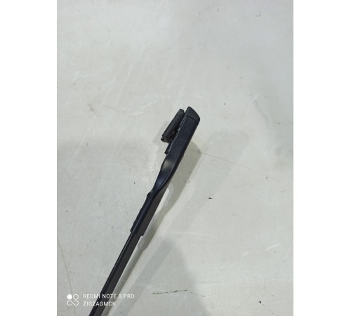 Поводок стеклоочистителя(левый)