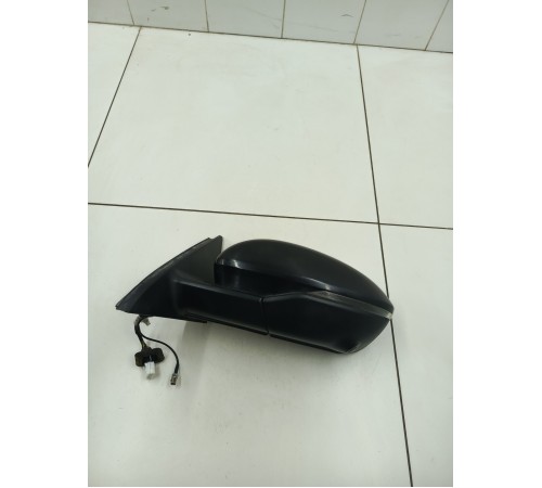 Зеркало заднего вида левое