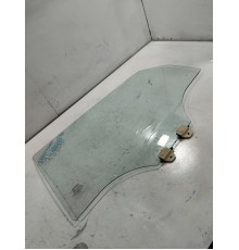 Стекло двери заднее левое