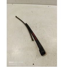 Поводок стеклоочистителя задний