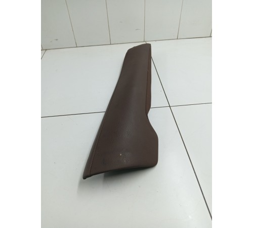 Подлокотник правый