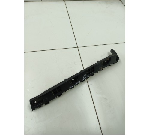 Кронштейн крепление заднего бампера правый