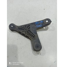 Кронштейн (передний, левый)