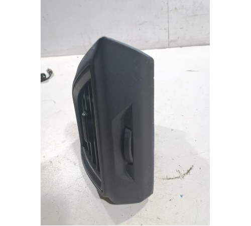 Дефлектор воздушный (левый)