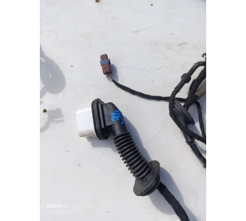 Жгут проводов левой задней двери в сборе