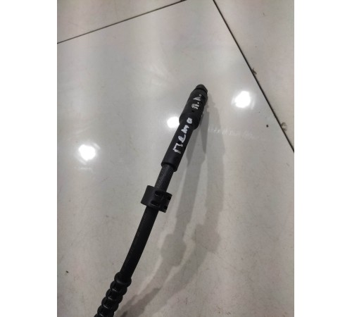 Тормозной шланг (передний, левый)