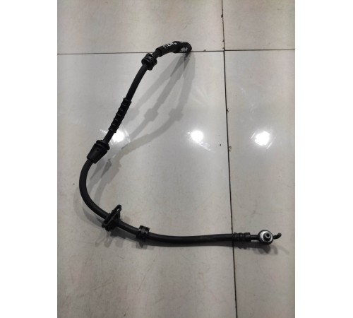 Тормозной шланг (передний, левый)