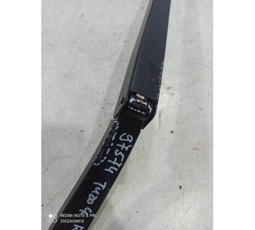 Поводок стеклоочистителя(правый)