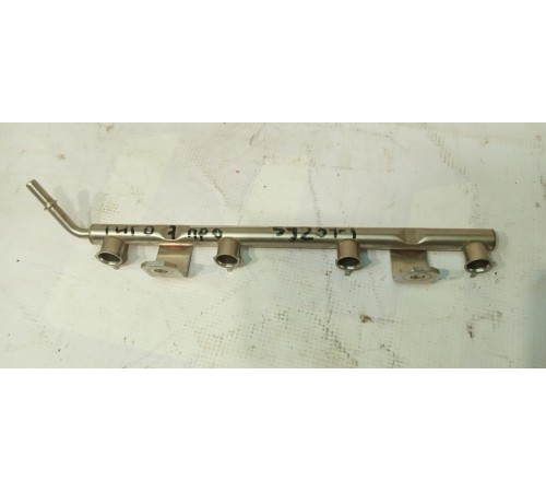 Рейка топливная (рампа)