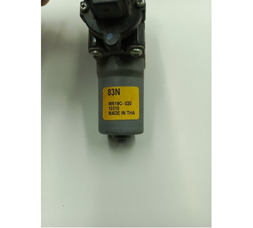 Моторчик стеклоподъемника передний левый