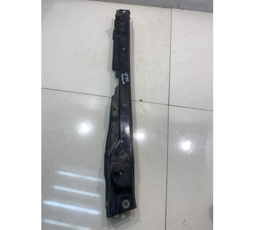 Передняя панель (верхняя часть)