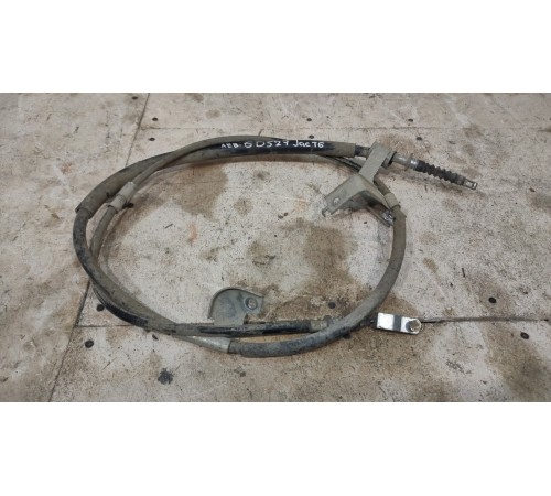 Трос стояночного тормоза левый