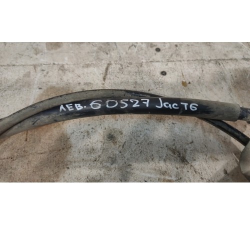 Трос стояночного тормоза левый