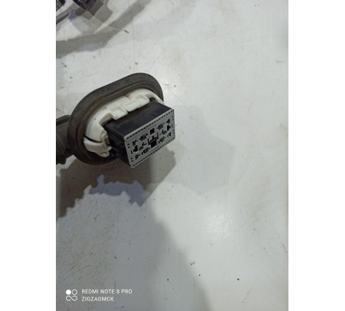 Электропроводка двери (передняя левая)