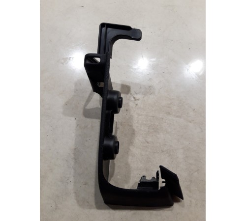 Накладка багажника(левая верхняя)