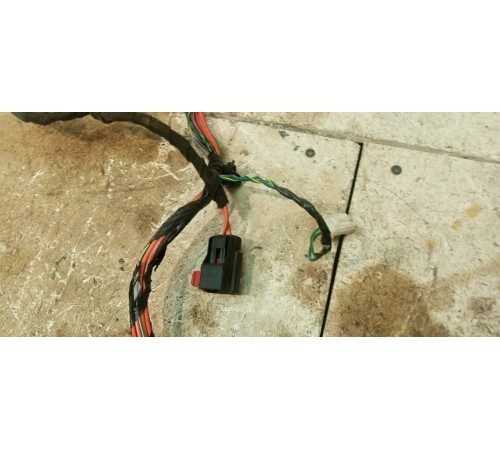 Электропроводка двери передней правой