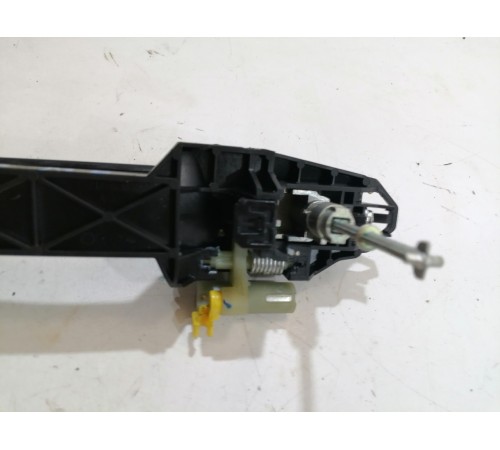 Ручка двери передняя левая внешняя