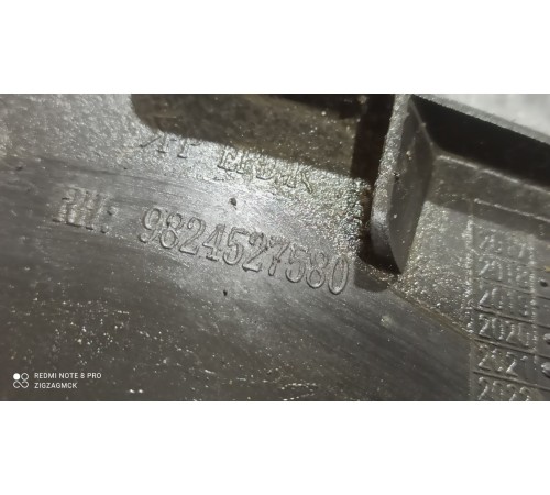 Локер(задний правый)