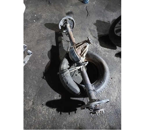 Задний мост в сборе