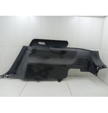 Обшивка багажника правая