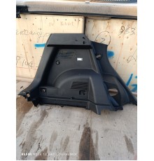 Обшивка багажника левая