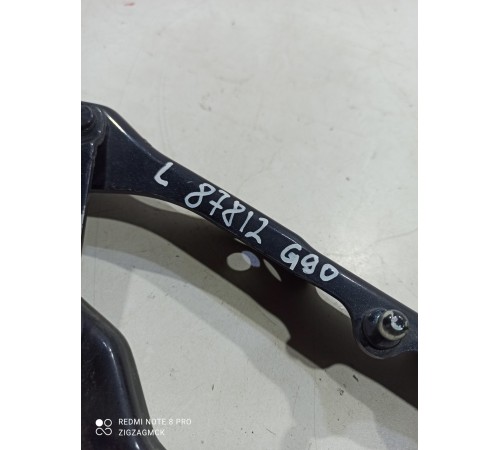 Петля капота (левая)