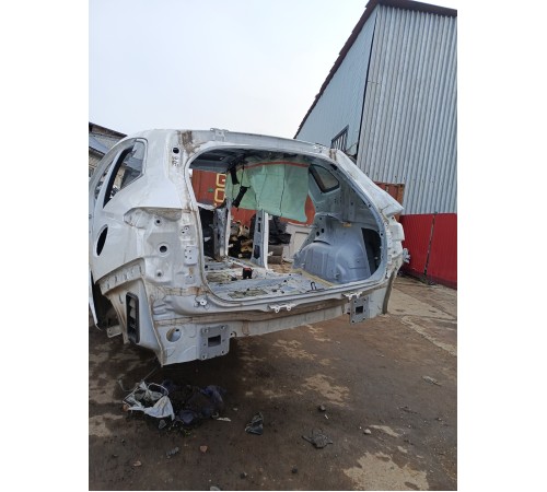 Панель задняя