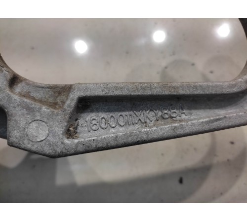 Кронштейн переднего редуктора