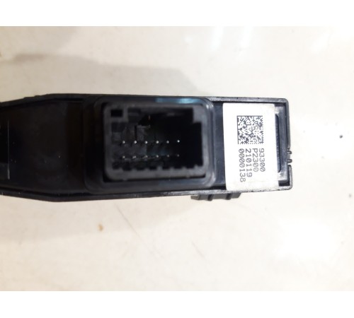 Кнопка обогрева сиденья(переднего правого)