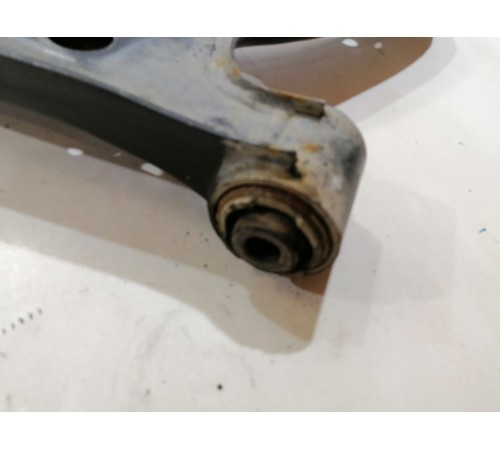 Рычаг подвески передний левый