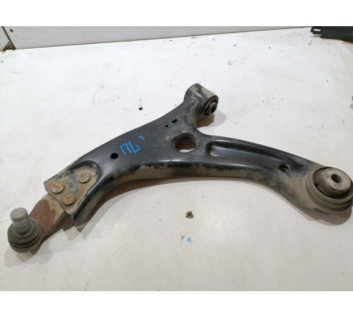 Рычаг подвески передний левый