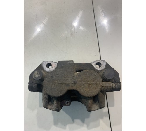 Суппорт (передний, правый)