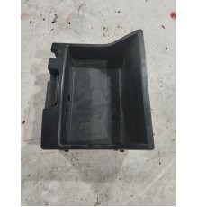 Вещевой отсек (карман) центральной консоли