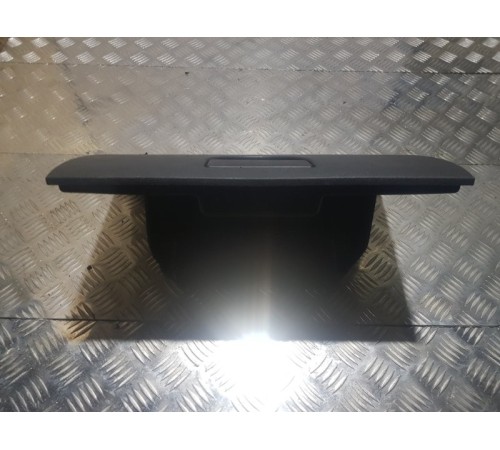 Бардачок перед.