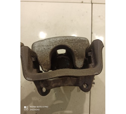 Суппорт(задний правый)