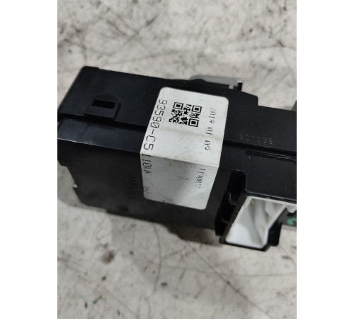 Кнопка стеклоподъемника задняя правая