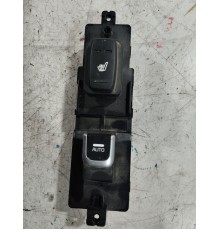 Кнопка стеклоподъемника задняя правая