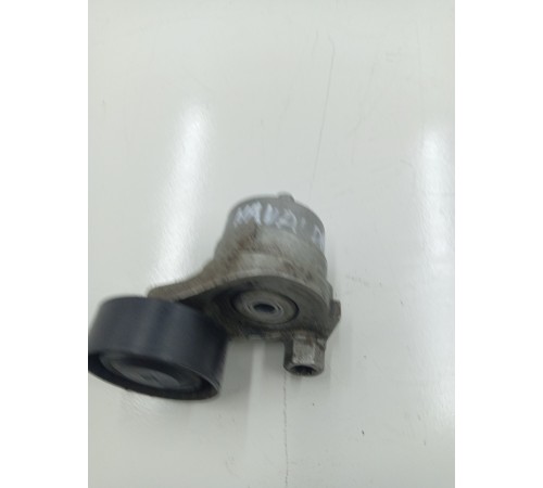 Ролик натяжитель приводного ремня