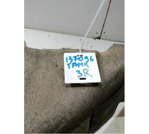 Подкрылок задний правый, локер