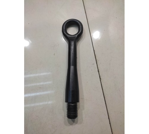 Крюк буксировочный