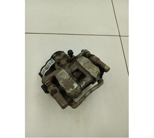 Суппорт задний левый