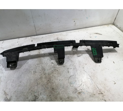 Кронштейн передней панели